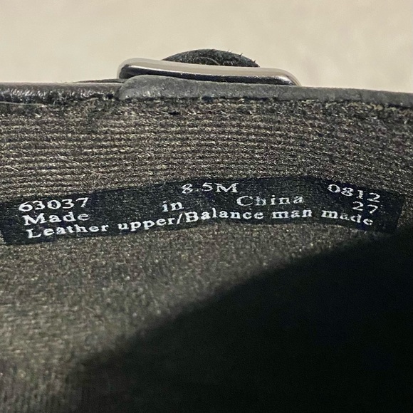 Clarks Bendables Black Leather Ankle Booties Women’s Size 8.5M Heeled Shooties - Picture 9 of 10